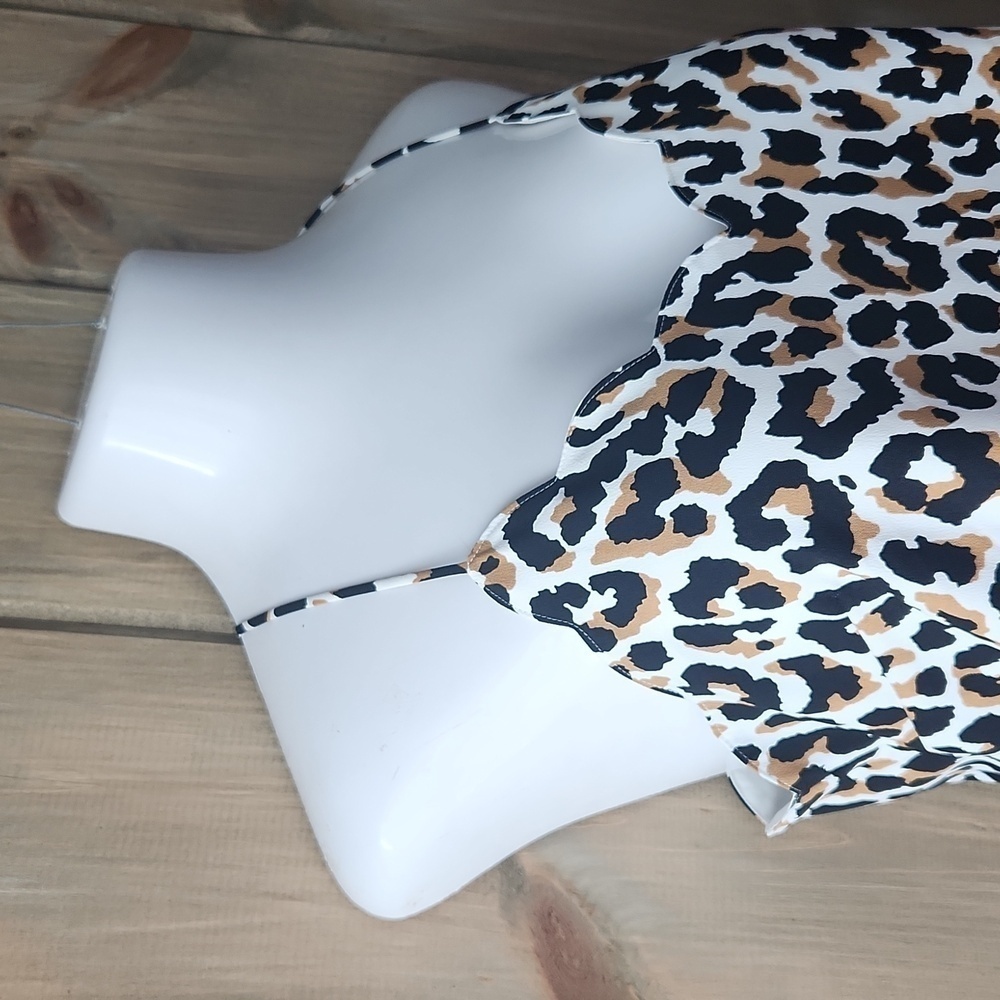 J Crew Leopard Scalloped Cami Top Size 8 - Picture 2 of 7